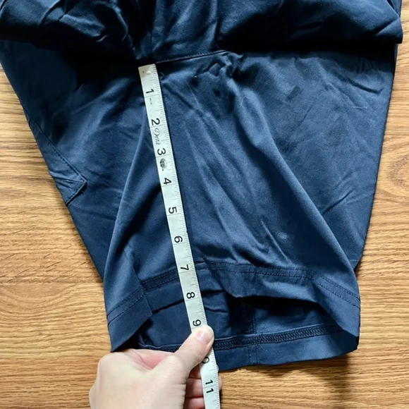 Columbia Women's Navy PFG Shorts Performance Gorpcore Outdoor Hiking - Picture 6 of 7